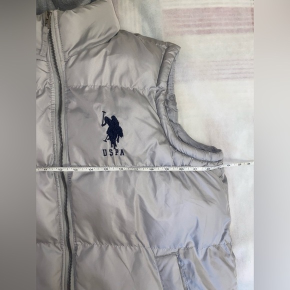 USPA Gray Puffer Vest with Hood - Picture 4 of 7